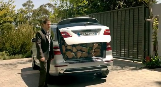 pub mercedes classe M pub mercedes classe M Mercedes Classe M : même pas peur de larbre!