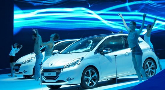 peugeot 208 bleu