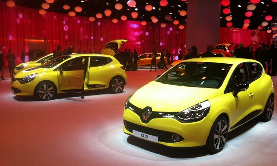 clio 4 clio 4 Mondial de lauto 2012 : Premières tribulations...