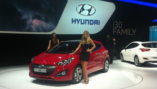hyundai hyundai Mondial de lauto 2012 : Premières tribulations...
