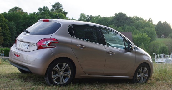 peugeot 208 essai2 peugeot 208 essai2 Essai Peugeot 208 : Régénère t elle vraiment le Lion?
