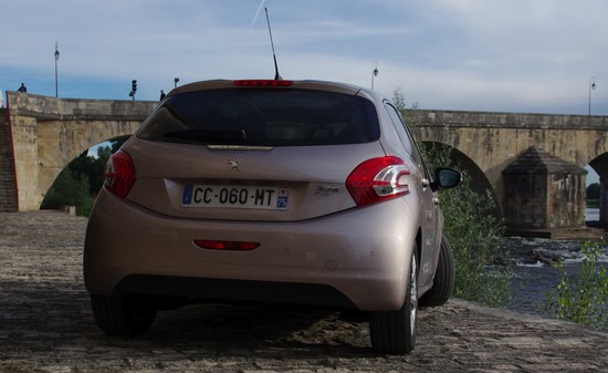 peugeot 208 essai3 peugeot 208 essai3 Essai Peugeot 208 : Régénère t elle vraiment le Lion?