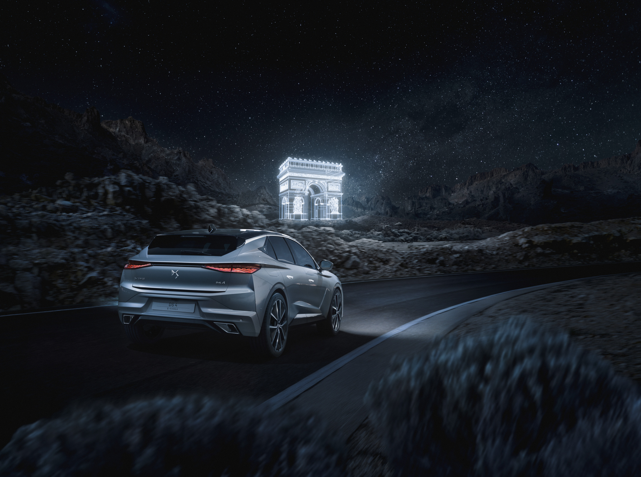 DS 4: When technology dreams of travel